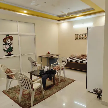 Shreya'S Homestay, Your Sacred Nest Ujjain Exterior photo