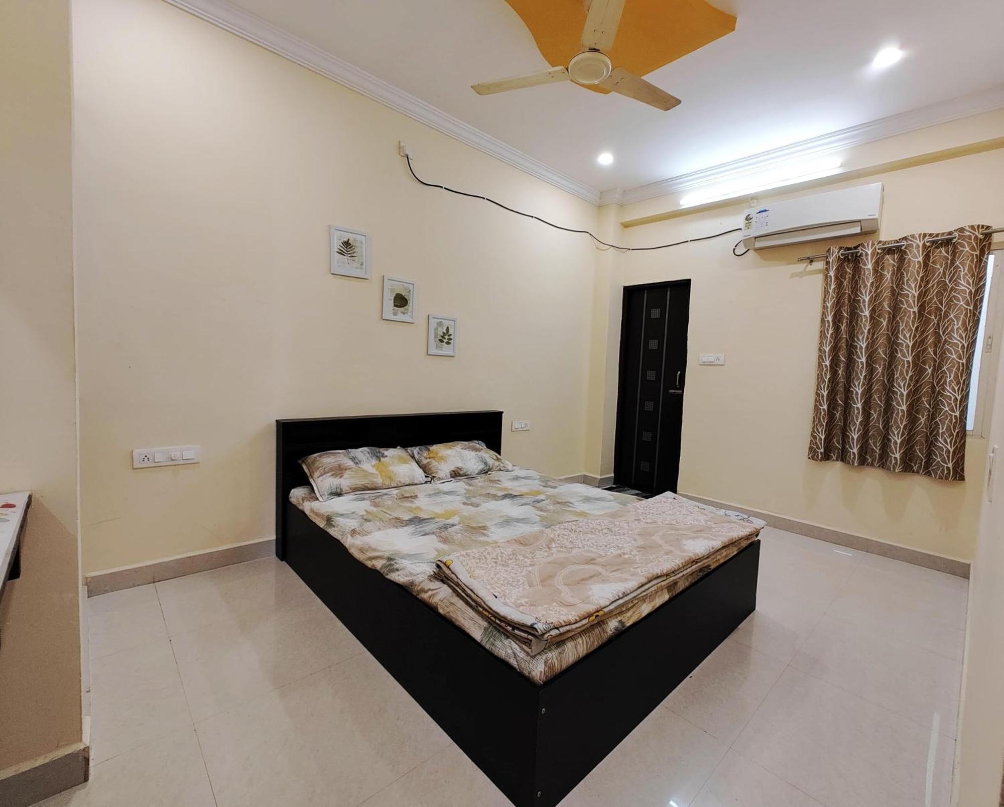 Shreya's Homestay, Your Sacred Nest Apartment *